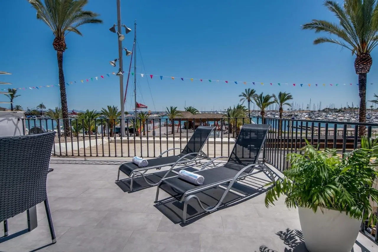 Ideal Property Mallorca - Mary 4 Pax 阿尔库迪亚港 0*,  西班牙